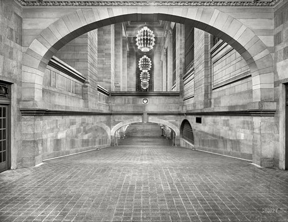 #12 Grand Central Subway Ramp, 1910