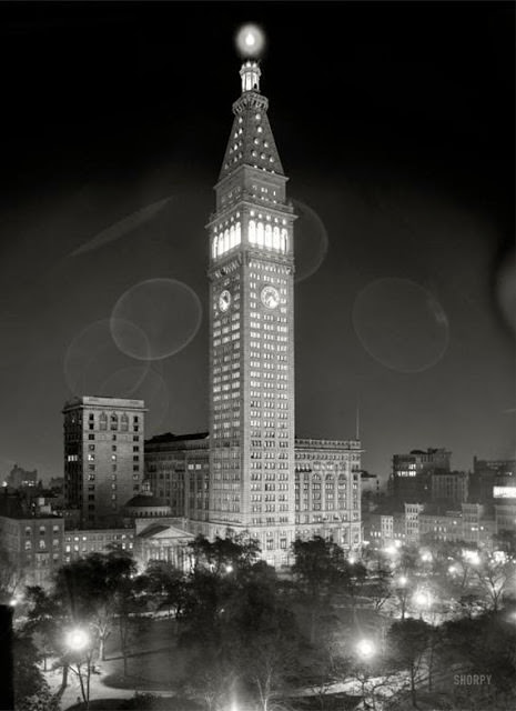 #14 Metropolitan Life Building at Night, 1910