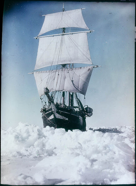 #51 The ‘Endurance’ under full sail, held up in the Weddell Sea, 1915