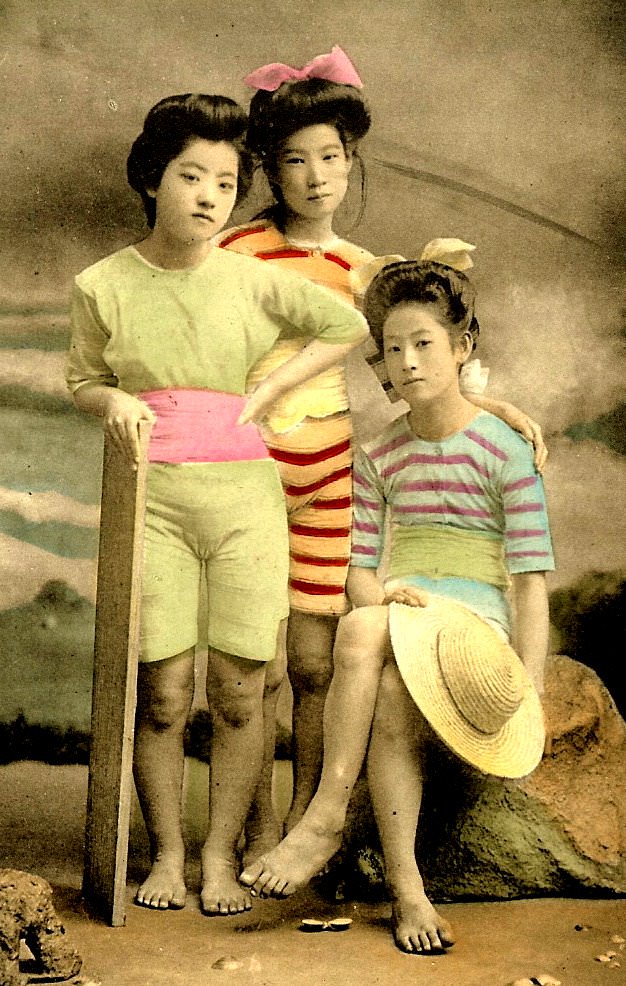 #33 Giesha girls, 1935