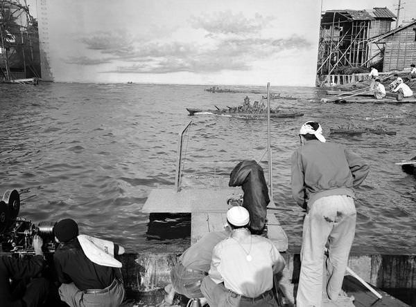 Making of “Battleship Yamato” in the studio pool of the Shin-Toho, 1953