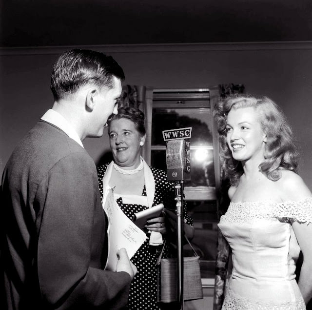 #68 Marilyn Monroe at the set of ‘Love happy’, 1949