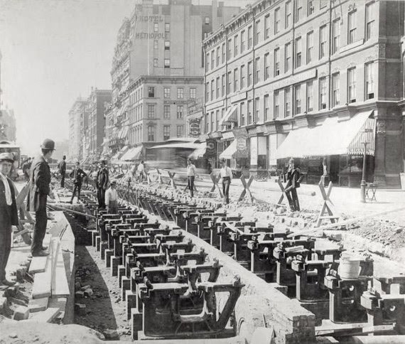 #19 Laying cable line for trolleys in Union Square, 1891