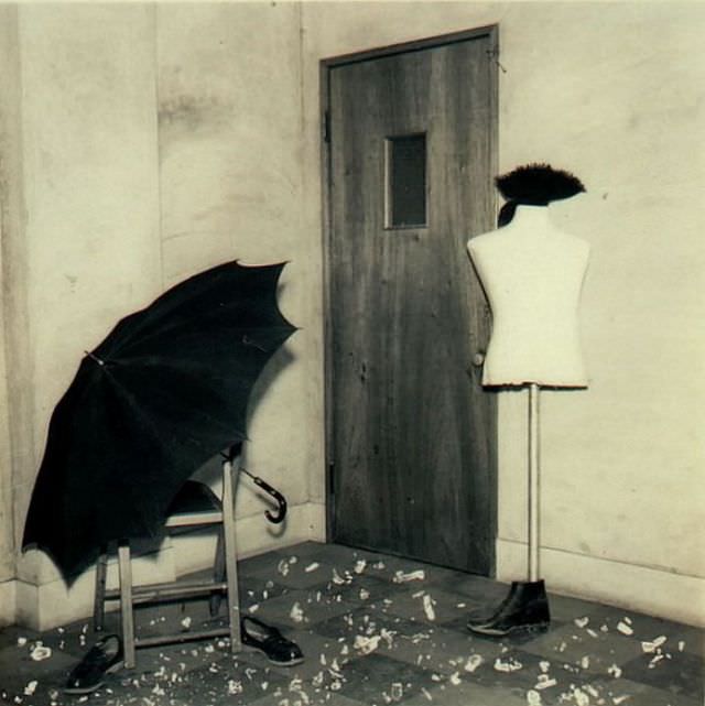 #31 Is it Raining in the Town?, 1956