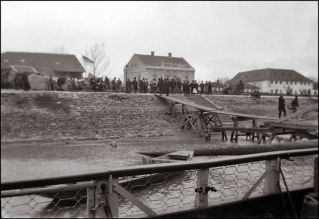 #14 River Danube. Danube Pier, 1903