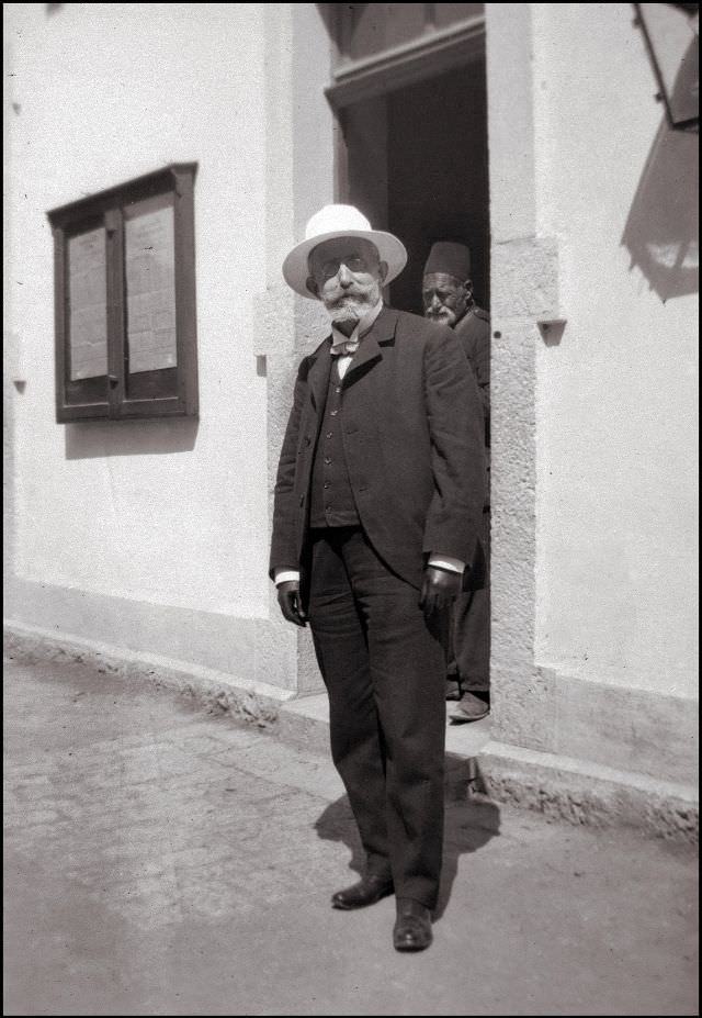 #54 The senior, Turkey, 1903