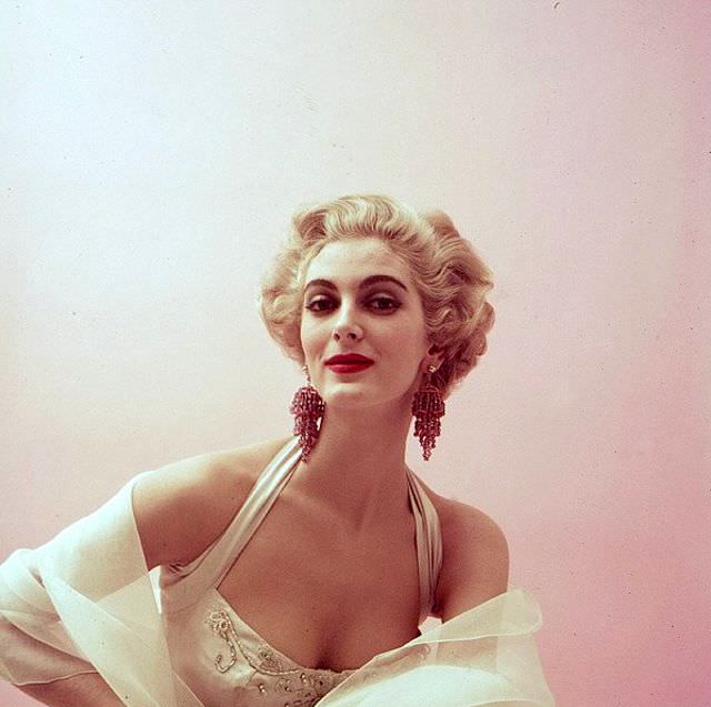 #2 Carmen Dell’ Orefice in gown by Lanvin-Castillo, 1954.