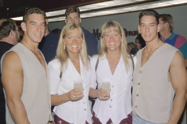 #35 Twins from Ohio festival called Twins Day, 1990s