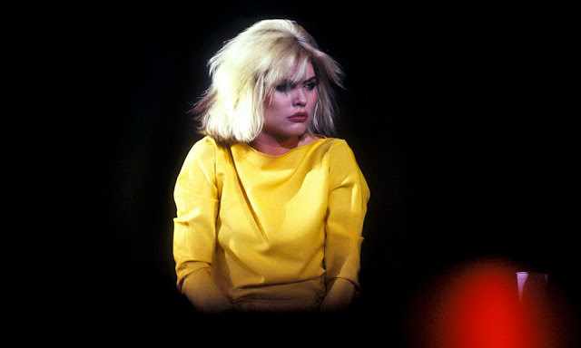 #6 Blondie
