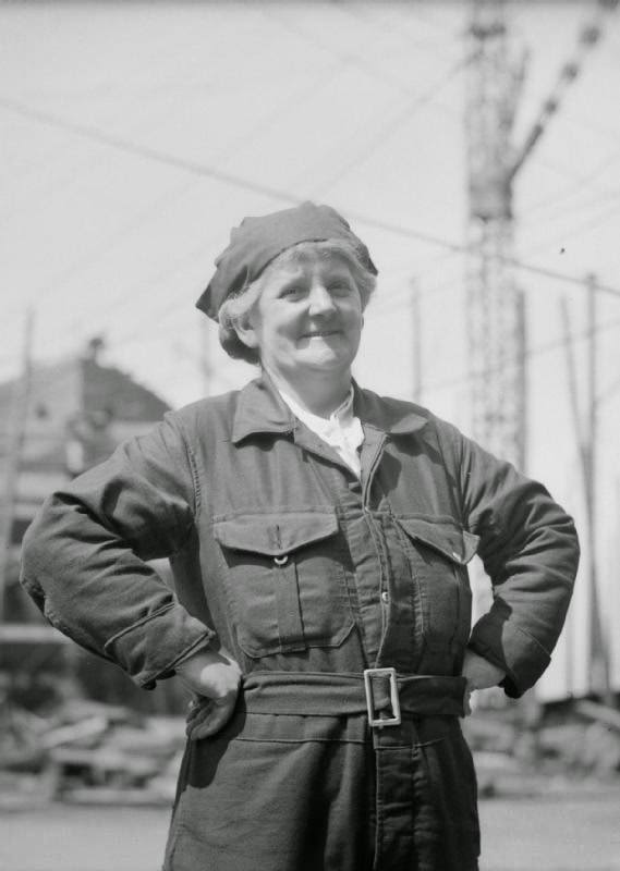 #28 Shipbuilding: Mrs Agnes Smith, a fifty year old mother of ten, was a forewoman of a Greenock shipbuilding yard.