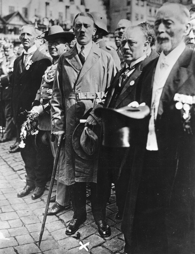 #9 Adolf Hitler with Bavarian Nazis at a remembrance ceremony for former military forces in Nuremberg, 1928