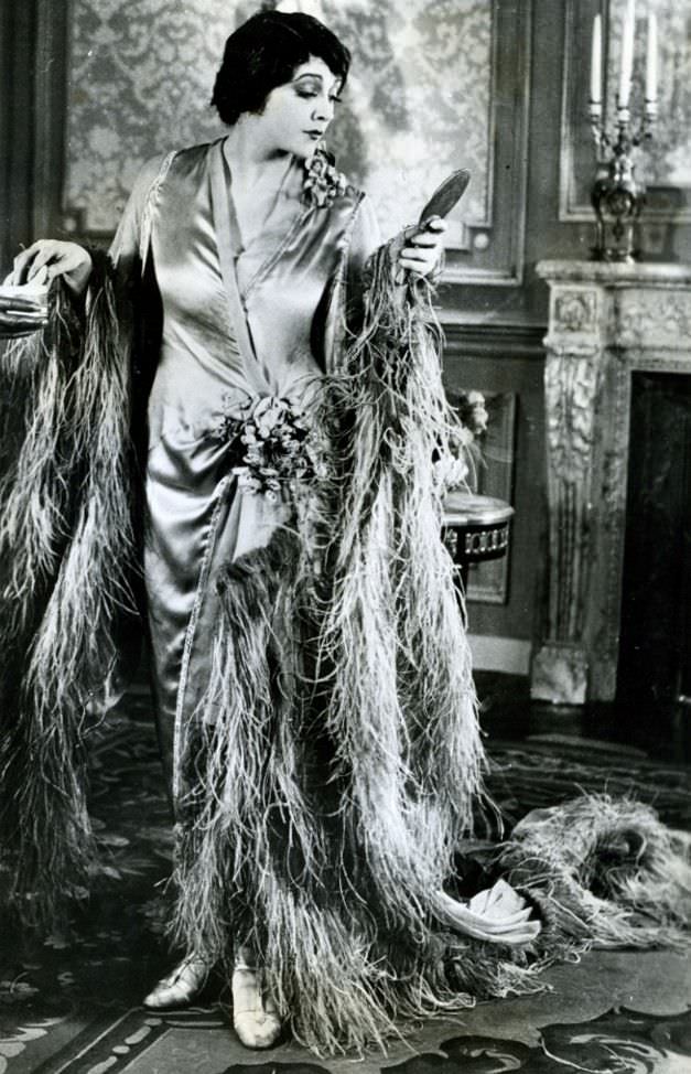 #1 Barbara La Marr in “The Heart of a Siren”, 1925