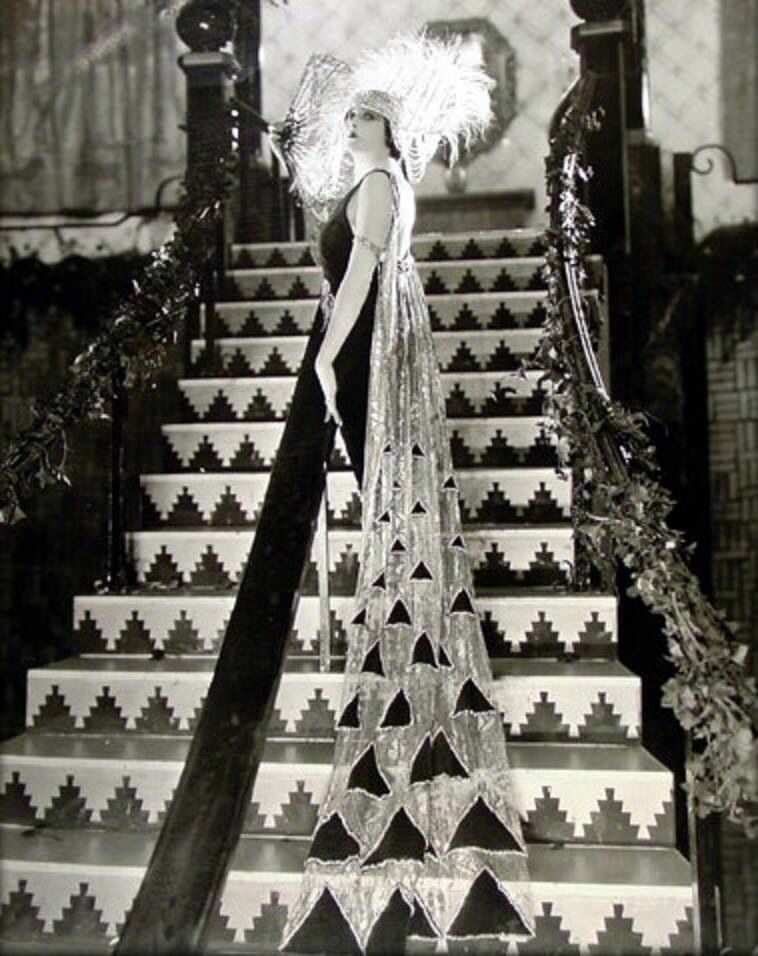 #23 Barbara La Marr in “Souls for Sale”, 1923