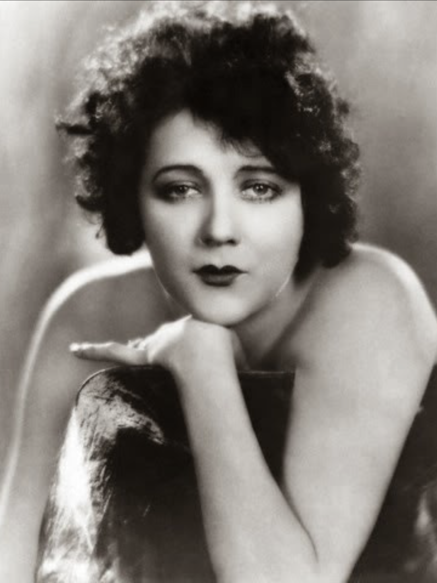 #48 Barbara La Marr, 1923