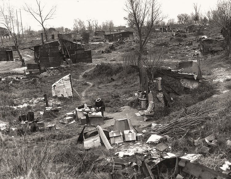 #34 Migrant workers’ camp, outskirts of Marysville, California