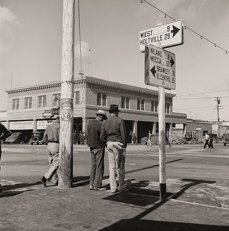 #40 Calipatria, Imperial Valley. Idle pea pickers discuss prospects for work, California