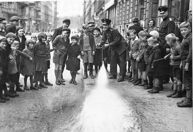#6 Berlin, 1925.