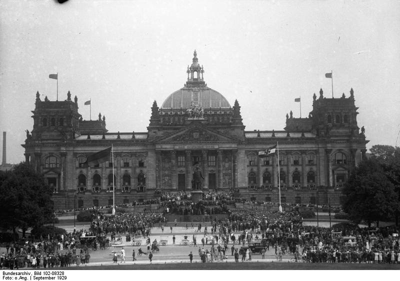 1920s Berlin: 50+ Historical Photos Showing Everyday Life In Berlin After World War I WWI