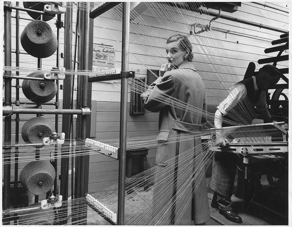 #46 Wenda Parkinson weaving mill in Scotland, 1952