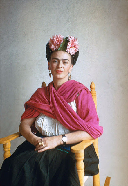 The Life Of Frida Kahlo: 50+ Rare Photos That Give A Rare Insight Into Her Life Celebrities