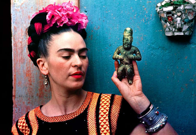 The Life Of Frida Kahlo: 50+ Rare Photos That Give A Rare Insight Into Her Life Celebrities