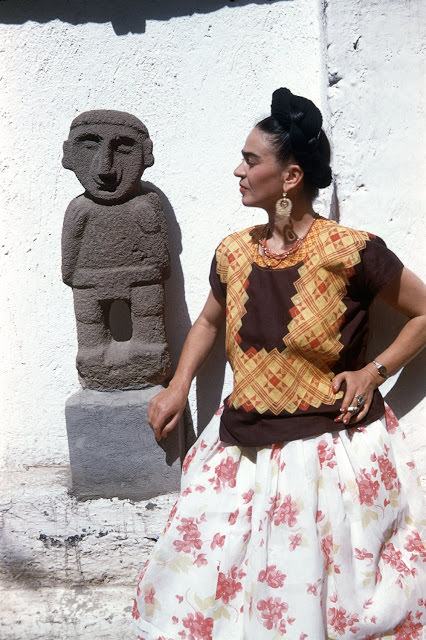 The Life Of Frida Kahlo: 50+ Rare Photos That Give A Rare Insight Into Her Life Celebrities