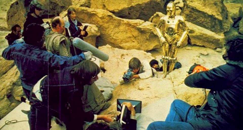 #20 Making Of Star Wars: 50+ Rare Behind The Scene Pictures From The Making Of Epic Space Opera Film #20 Mo