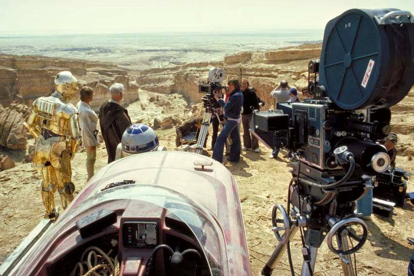 Making Of Star Wars: 50+ Rare Behind The Scene Pictures From The Making Of Epic Space Opera Film Mo