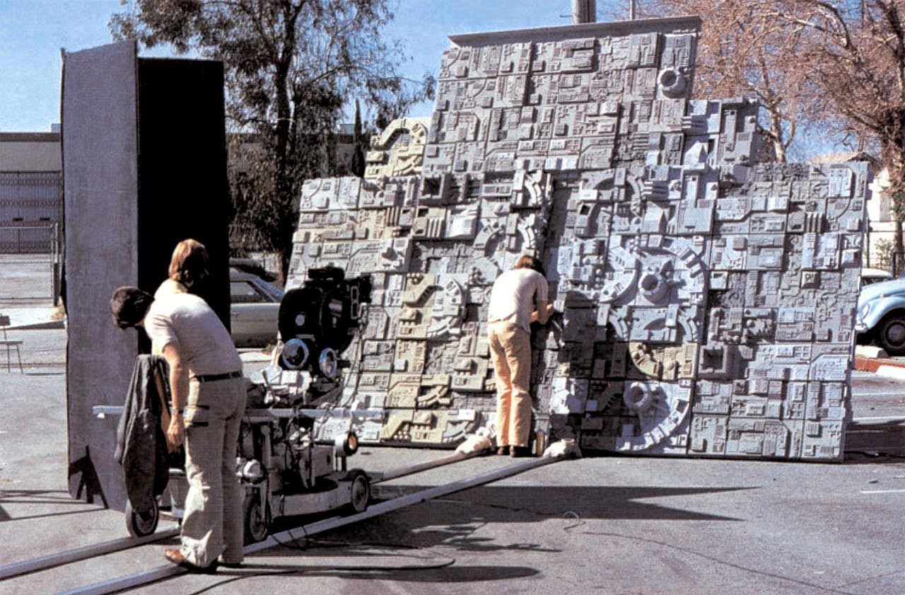 Making Of Star Wars: 50+ Rare Behind The Scene Pictures From The Making Of Epic Space Opera Film Mo