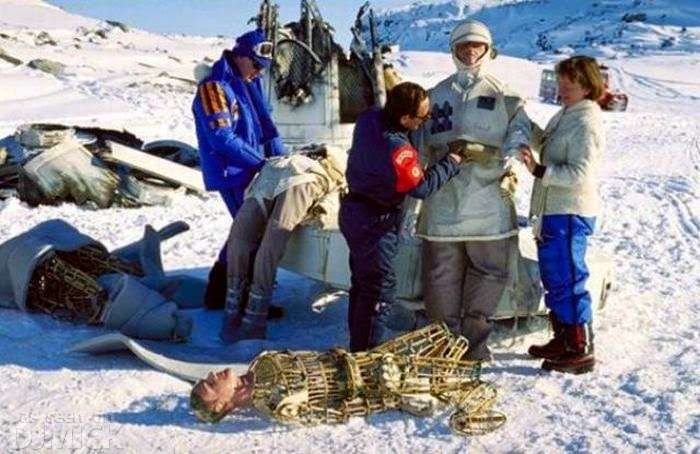 Making Of Star Wars: 50+ Rare Behind The Scene Pictures From The Making Of Epic Space Opera Film Mo