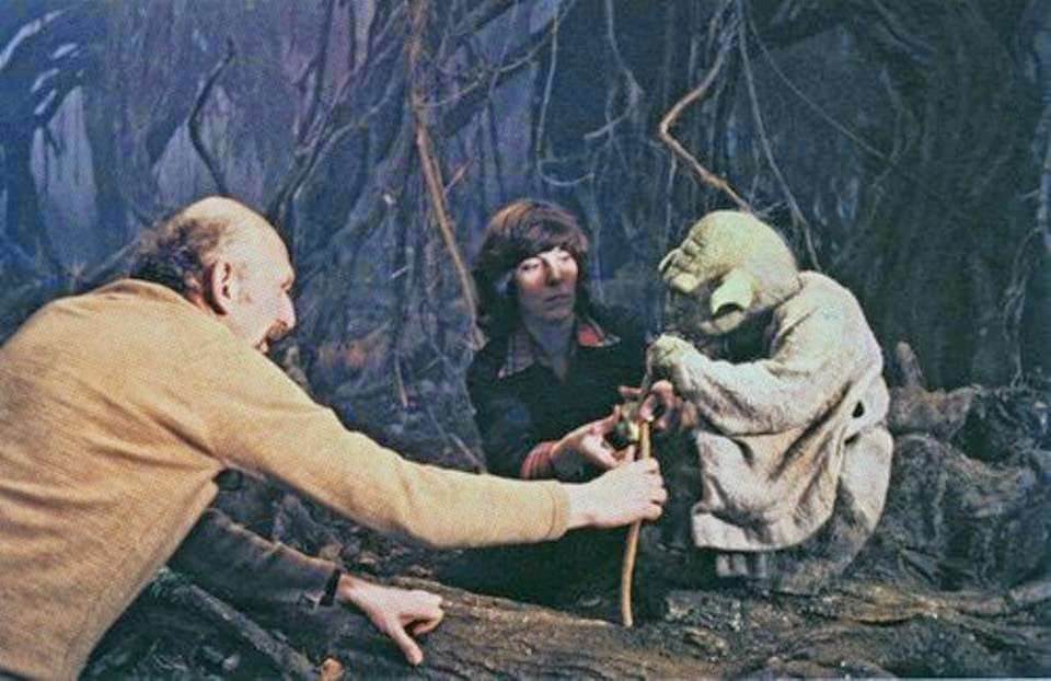 Making Of Star Wars: 50+ Rare Behind The Scene Pictures From The Making Of Epic Space Opera Film Mo