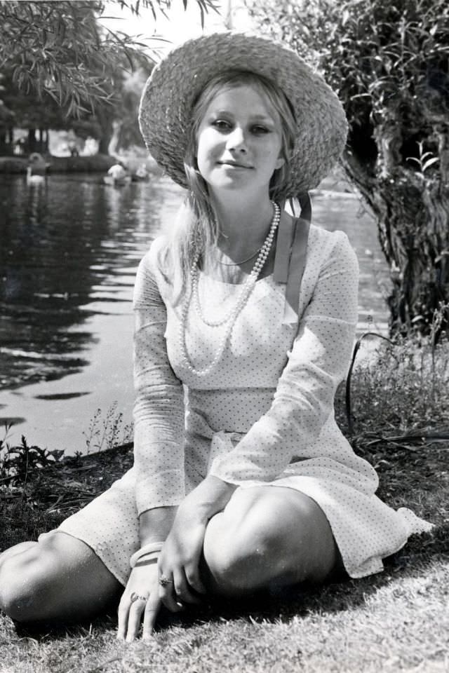 #18