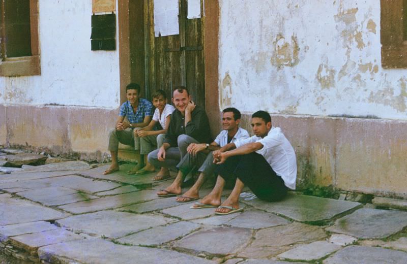 #3 Rio de Contas. Slow day with some of the local fellows