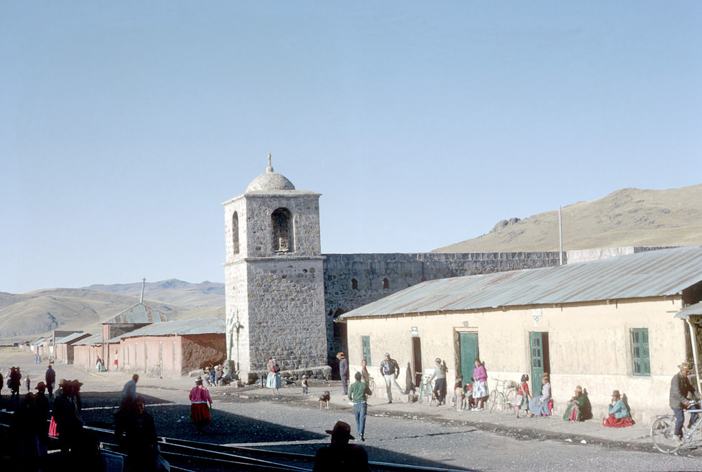 #42 Altiplano, Peru, 1963