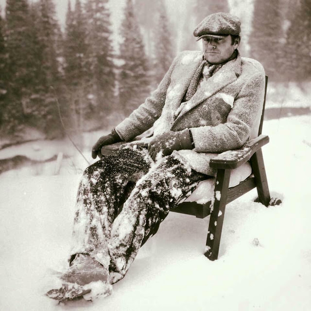 #4 Jack Nicholson chilling out on the set of ‘The Shining’