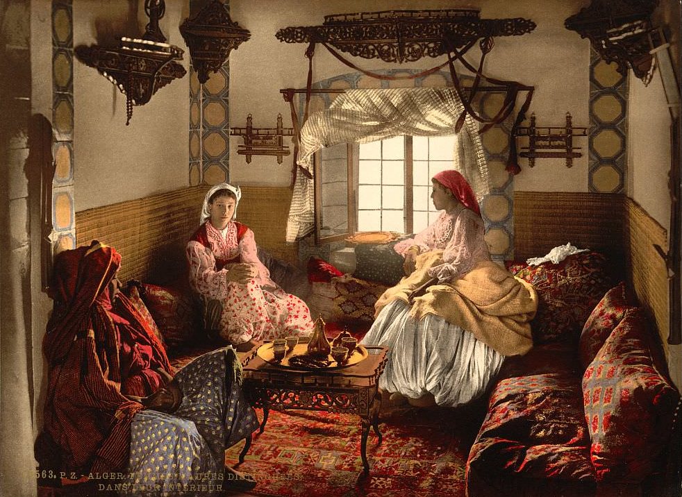 #7 Distinguished Moorish women, Algiers, Algeria