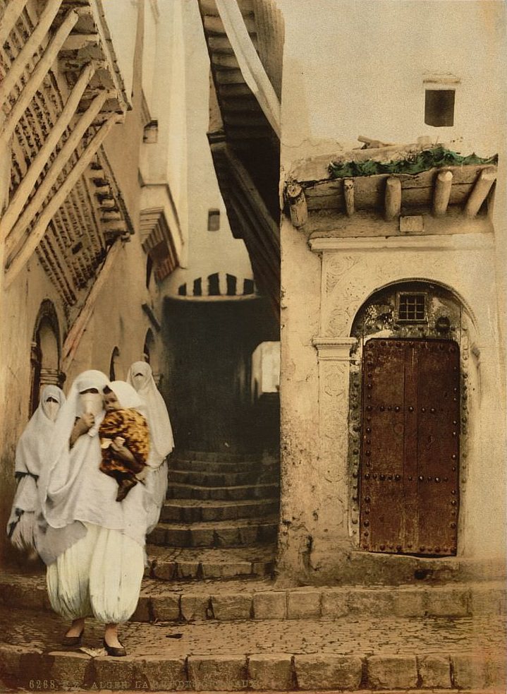 #18 Street of the camels, Algiers, Algeria