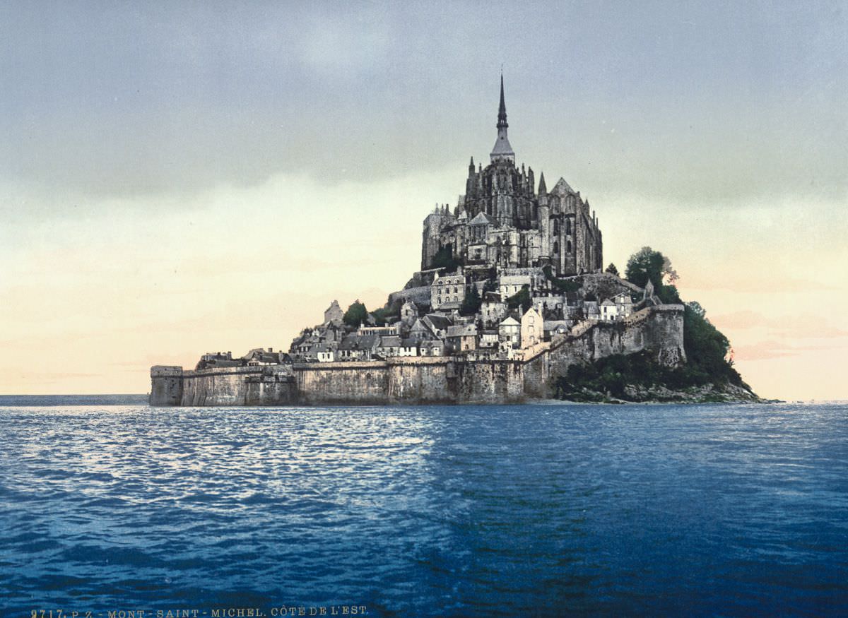 #1 East coast at high tide, Mont St. Michel.