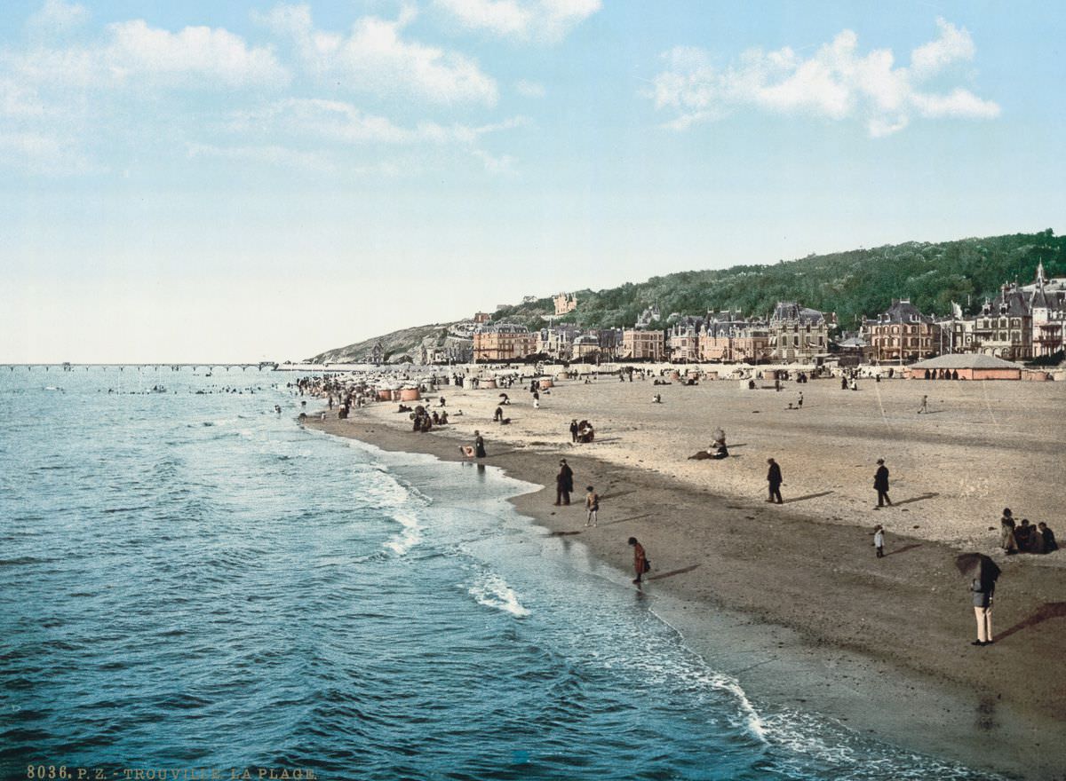 #7 Trouville beach.