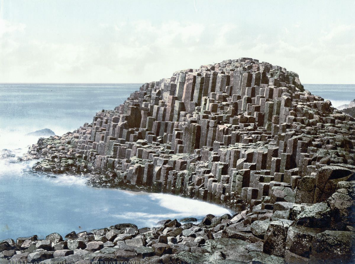 #32 Rope bridge, Carrick-a-Rede, County Antrim.