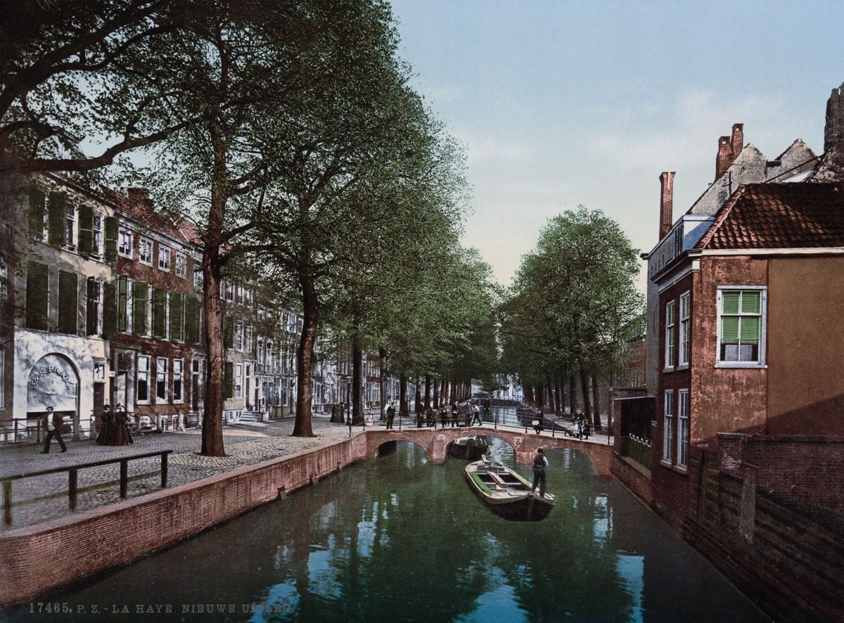 #10 A canal in the Hague.