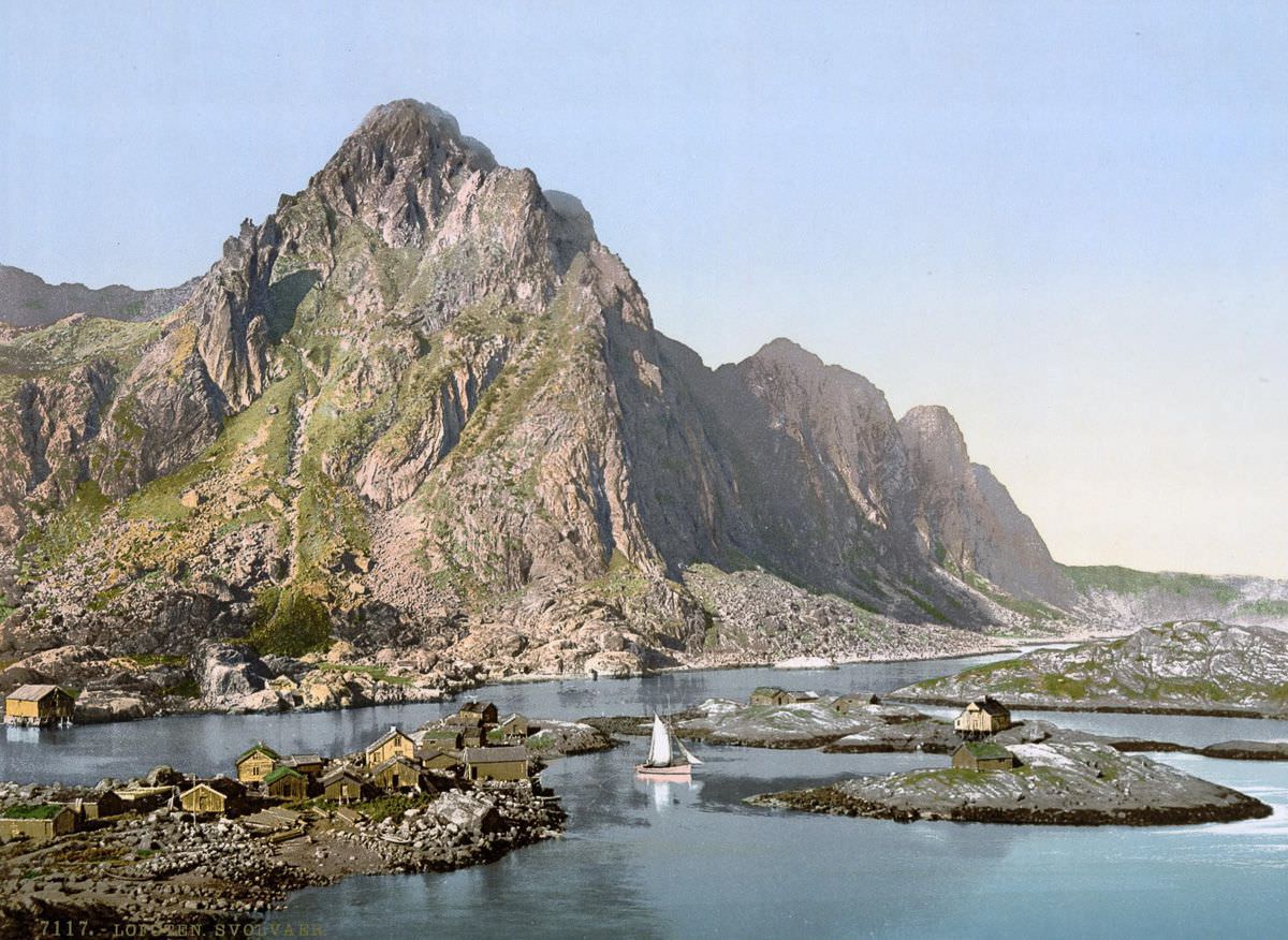 #34 Svolvaer, Lofoten.