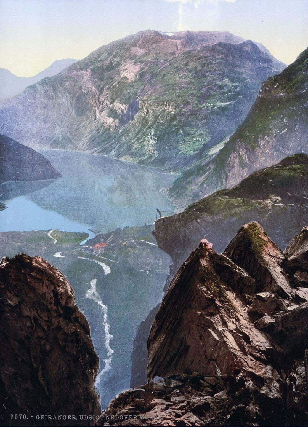 #20 Geiranger Fjord.