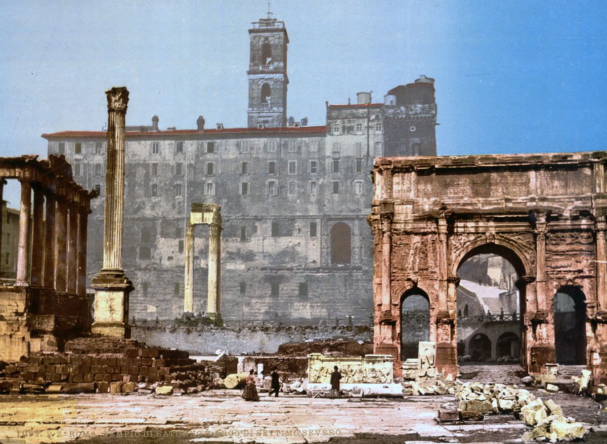 #26 The Temple of Saturn and Triumphal Arch of Septimus Severus.