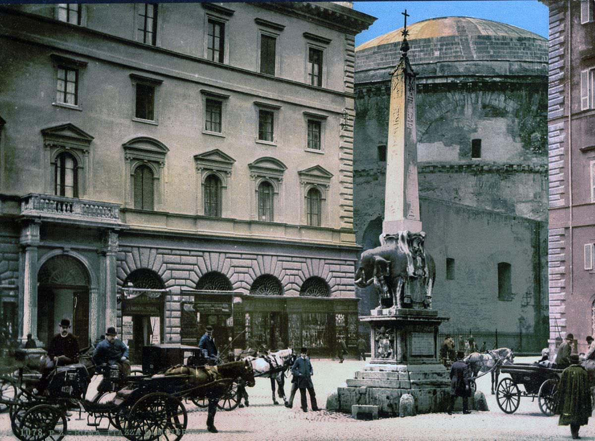 #2 Piazza di Minerva.