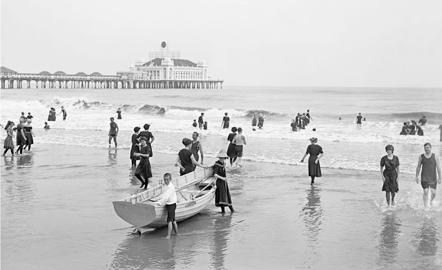 #46 Atlantic City Beach, ca. 1900