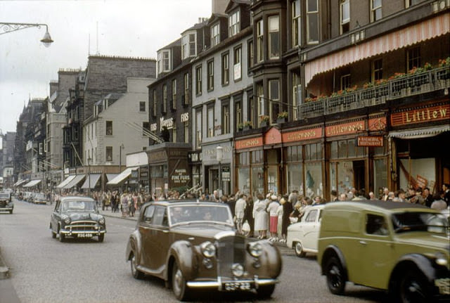 #6 Princes Street looking west, Edinburgh, circa 1960