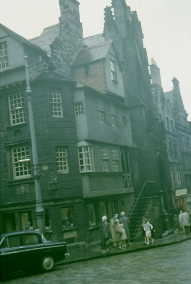 #47 John Knox’s House, High Street, Edinburgh, 1962
