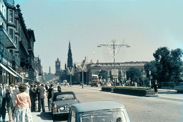 #17 Princes Street looking east, Edinburgh, circa 1962
