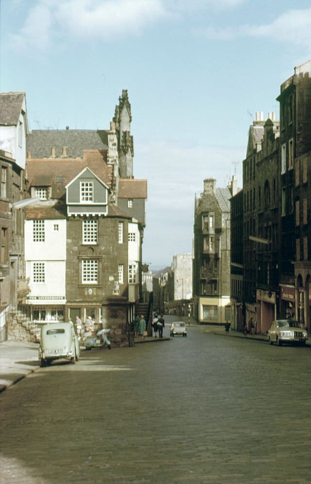 #48 John Knox’s House, High Street, Edinburgh, 1964
